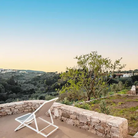 Casa Kombonada Вилла Kastrisianika