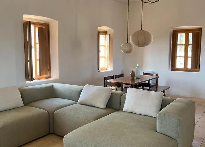 فيلة Casa Kombonada *
