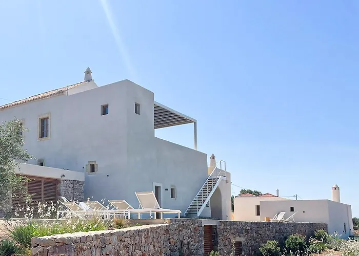 فيلة Casa Kombonada