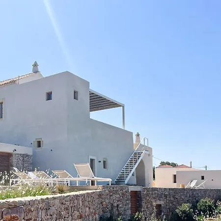 فيلة Casa Kombonada