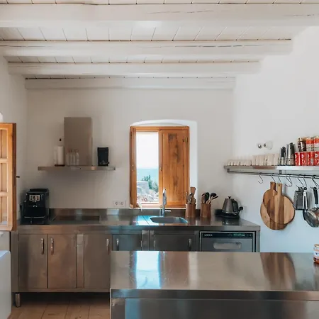 فيلة Casa Kombonada *